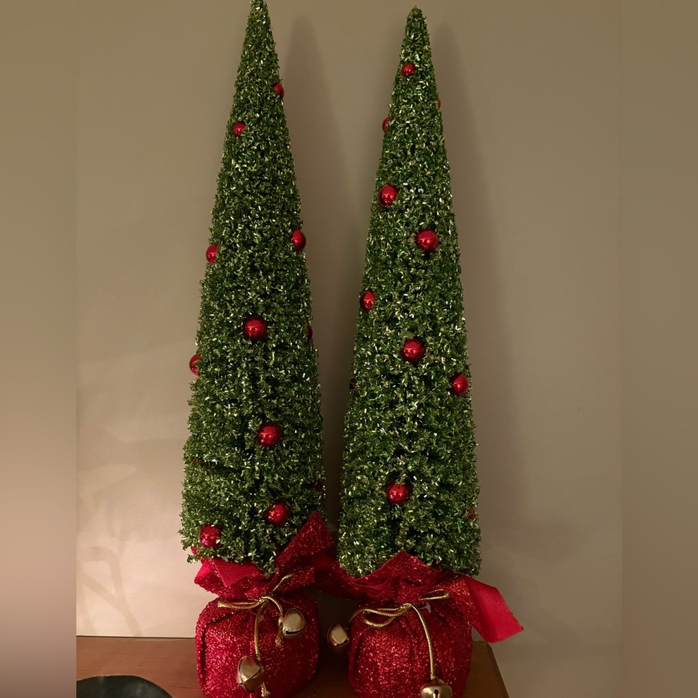 Elegant Green Holiday Topiary Trees with Red Accents